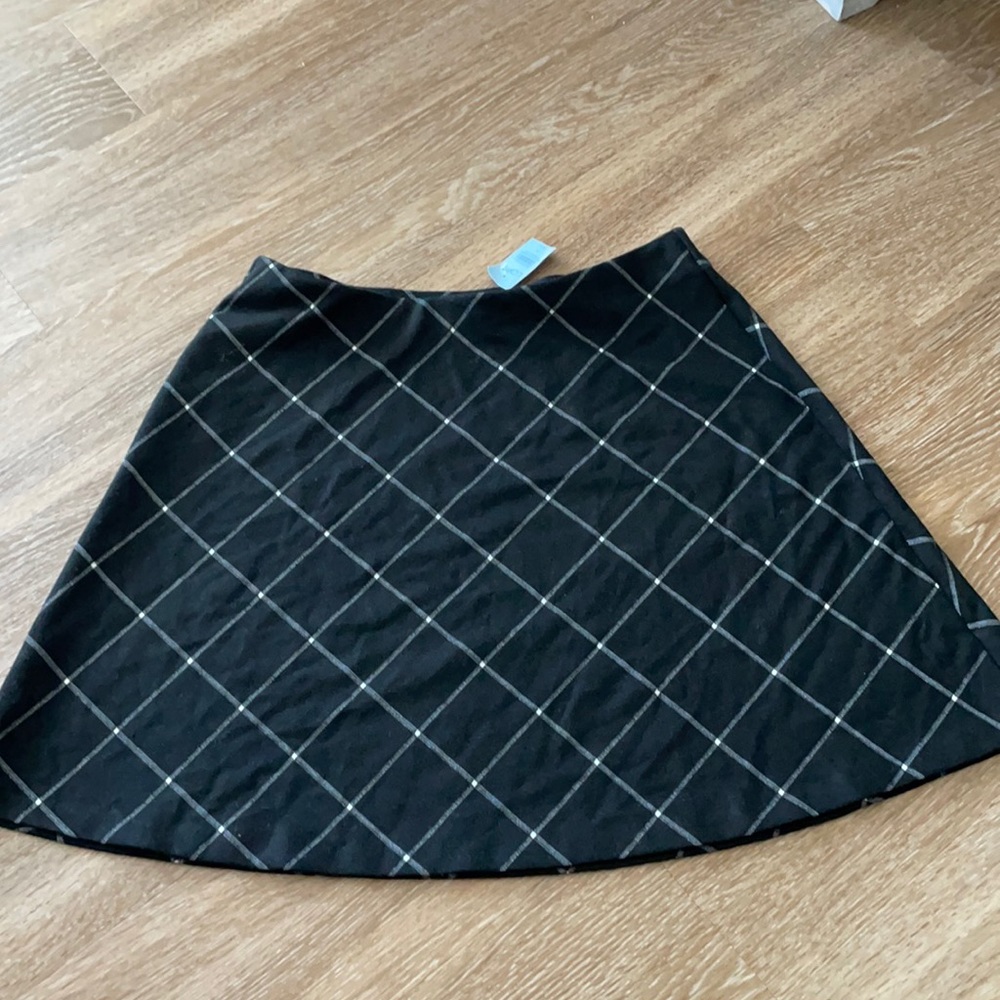 BRAND NEW WITH TAGS LOFT black & white plaid skirt